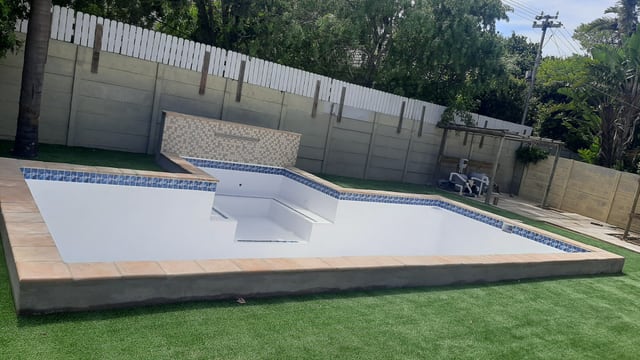 Bagged coping and tiling complete, Cape Town